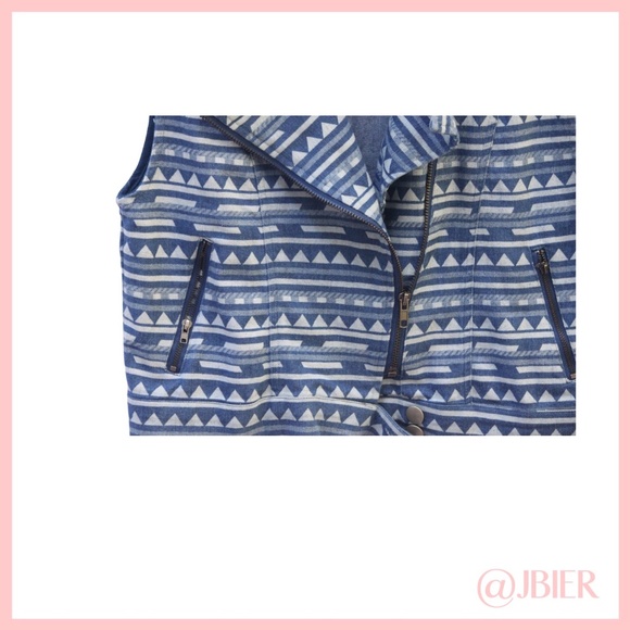 Kiwi Tucker Printed Vest - Picture 4 of 5